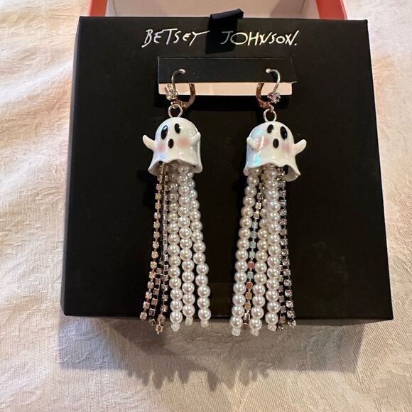 Betsey Johnson Ghost Pierced Earrings Sparkly Rhinestones Dangly - Picture 1 of 7